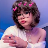 Kiyana Vi