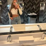 Lexis Deanna