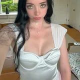 Molly Moon π